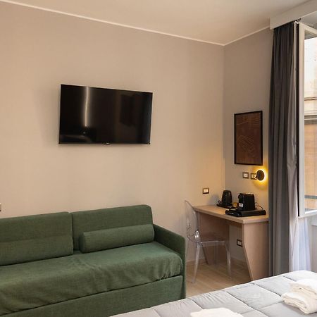 Iron Luxury Rooms Rome Bagian luar foto
