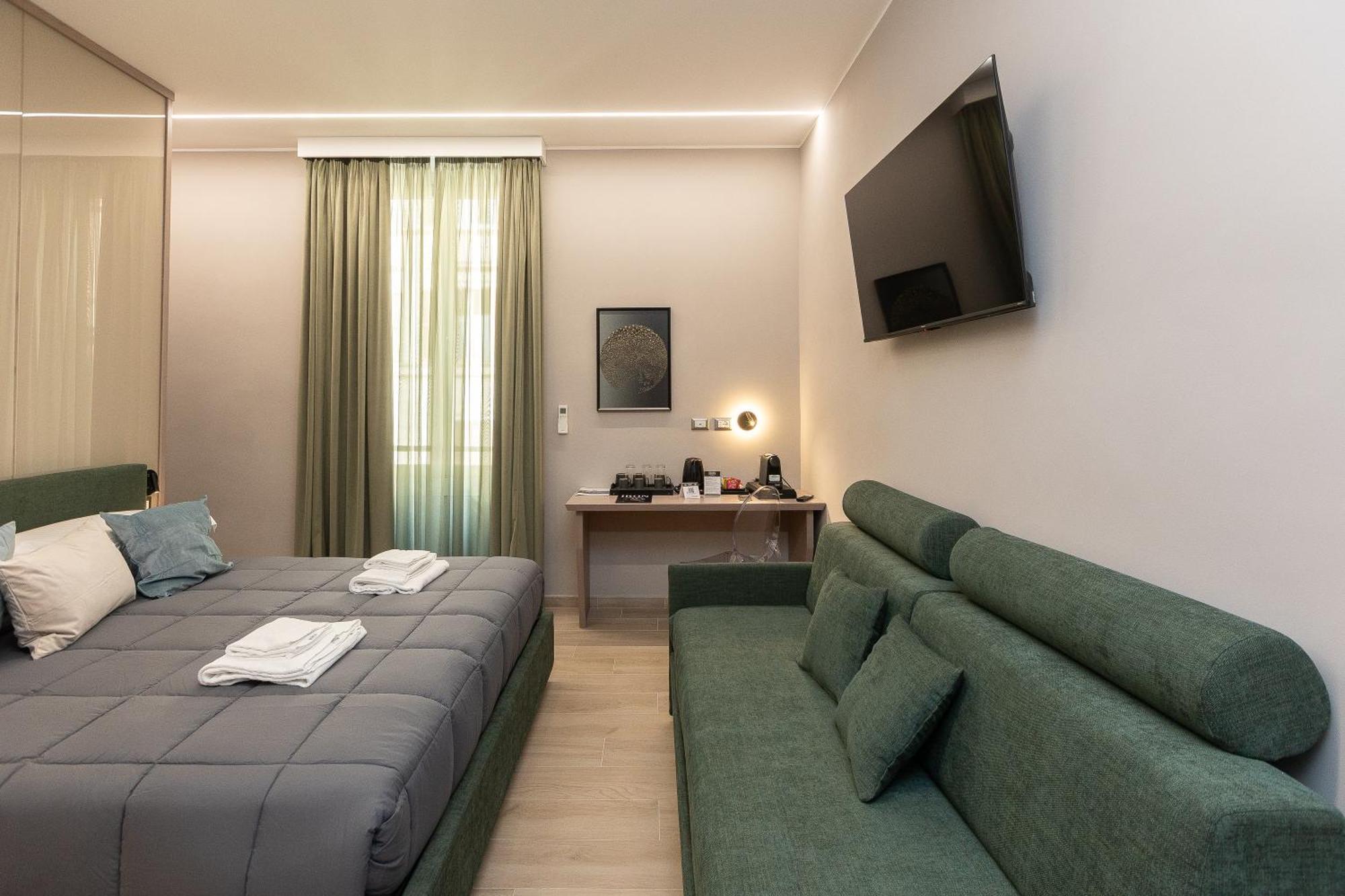 Iron Luxury Rooms Rome Bagian luar foto